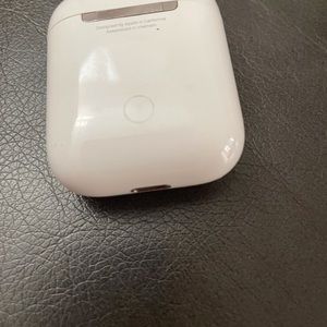 Apple AirPods